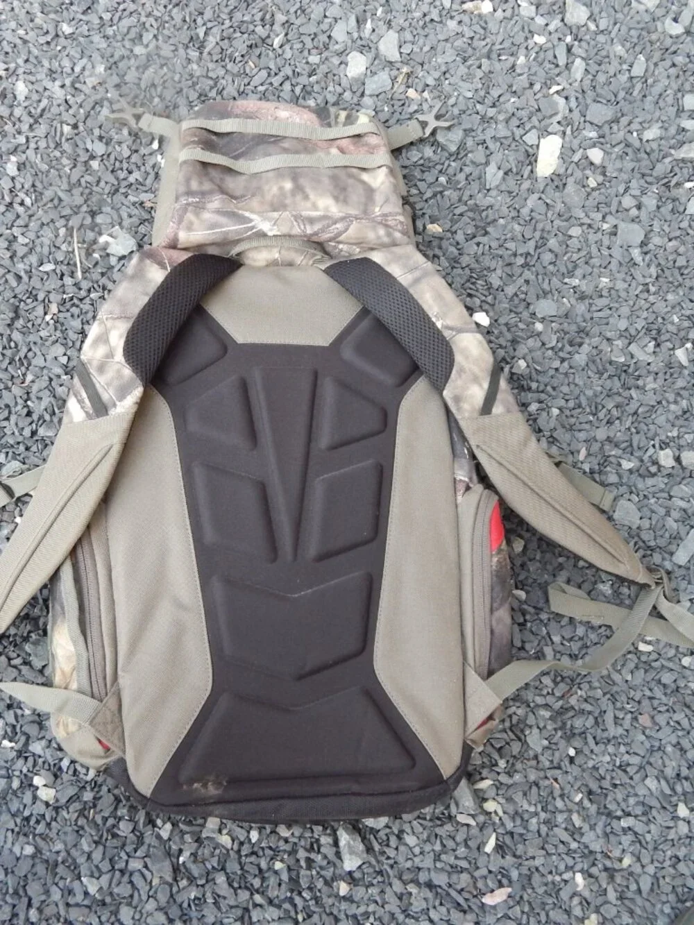 Mossy Oak Camo Hunting & Fishing Backpack Adult with MANY Compartments